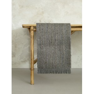 Runner 40x160 - Talia Gray